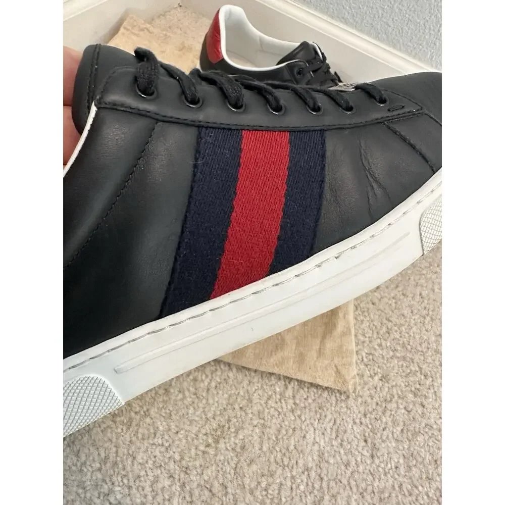Gucci product pair
